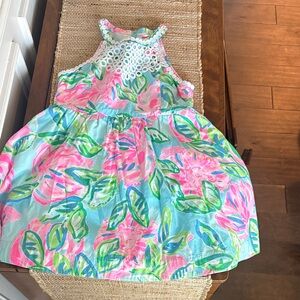 Lilly Pulitzer Bright Pink Logo Tag with Aqua Trim